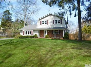 183 Lodge Ave, Huntington Station, NY 11746