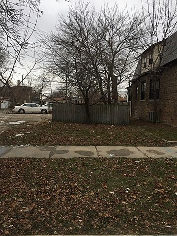 2nd image of 7738 S Ada St