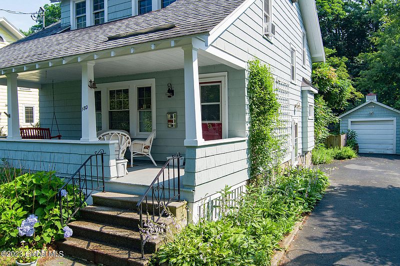 3rd image of 180 Adams Street