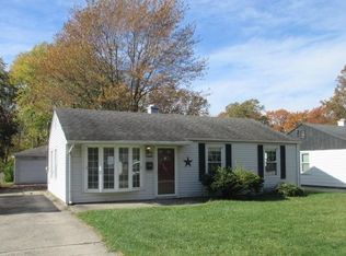 422 N Raymond St, Griffith, IN 46319