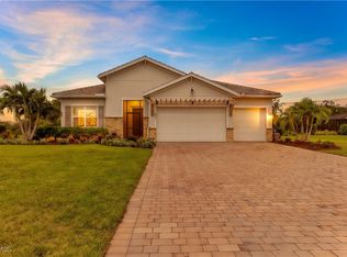 2071 Hickeys Creekside Dr, Alva, FL 33920