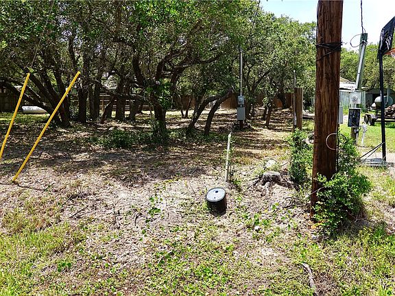 4th image of 1121 Egret Ln