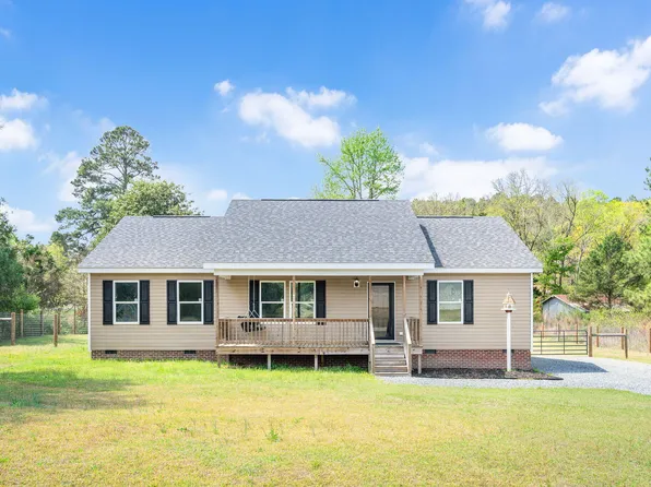 31 Georgie Dr, Broadway, NC 27505