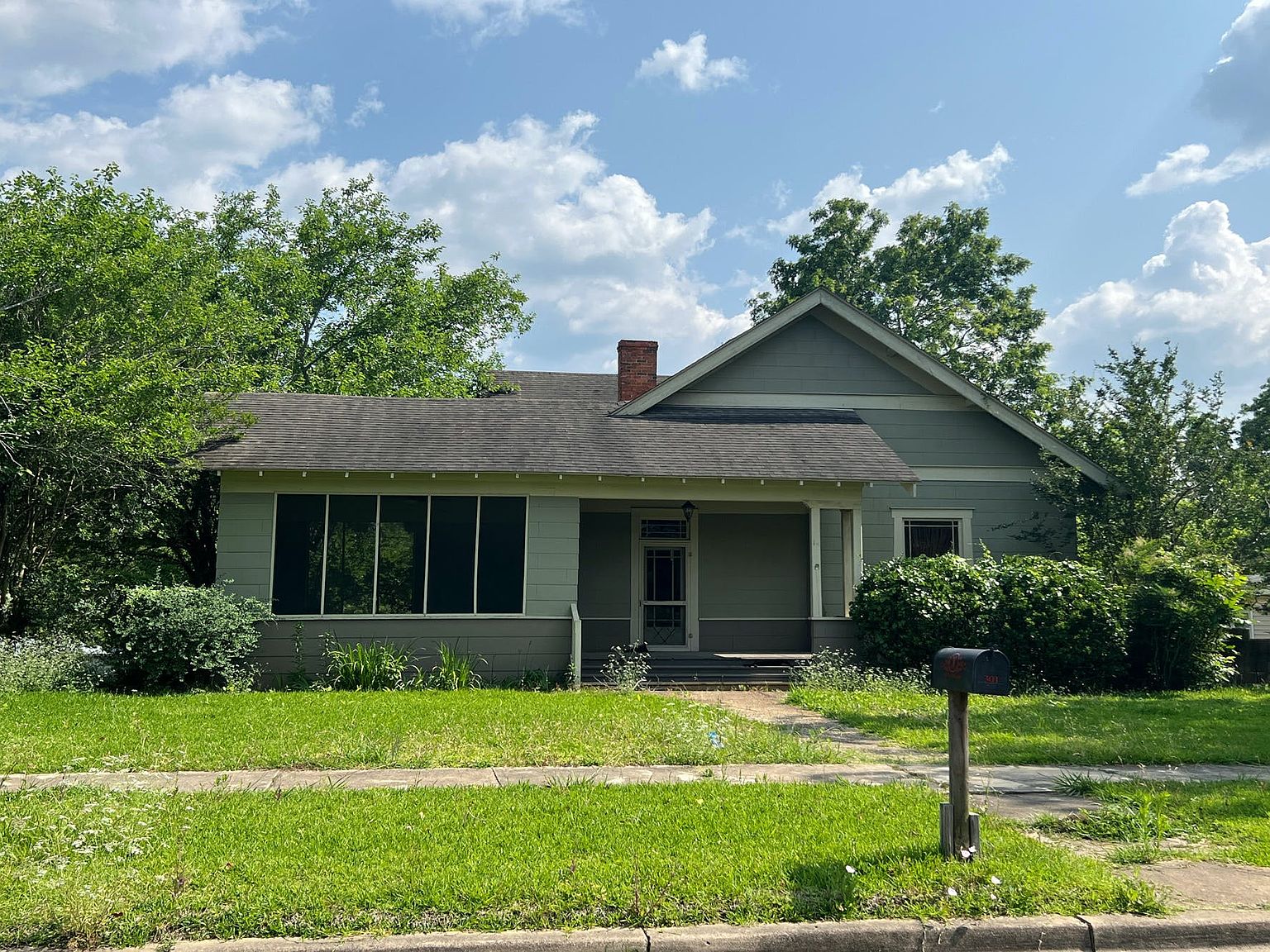 301 W Pettus St, Demopolis, AL 36732 Zillow