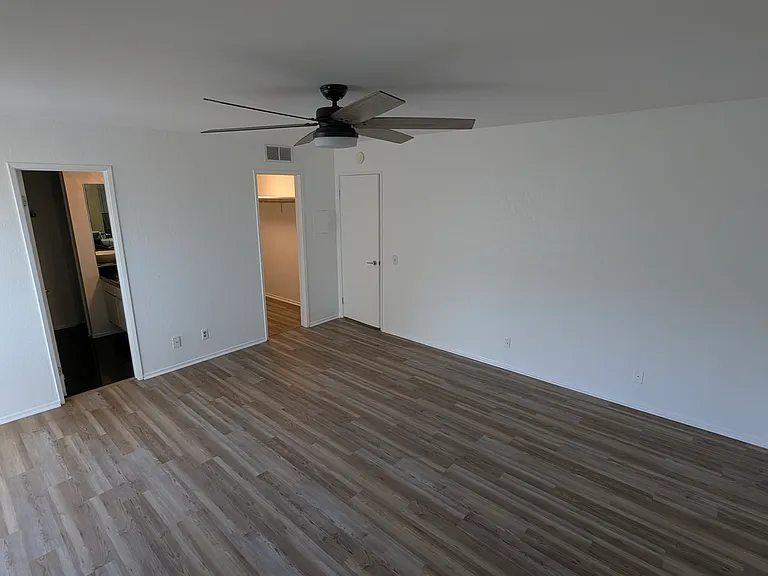 425 Bradshaw Ln #63 — Photo 14