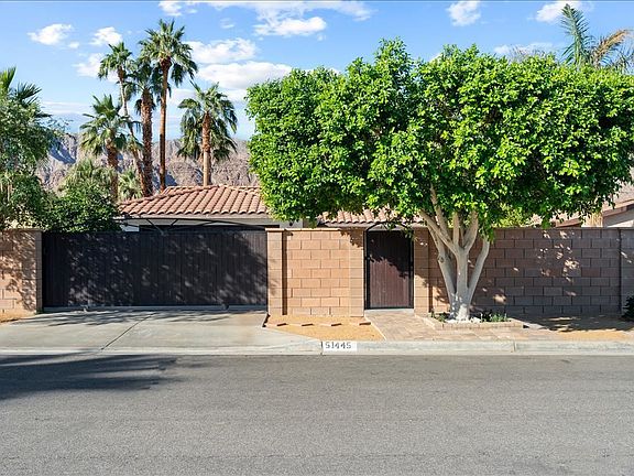3rd image of 51445 Avenida Mendoza