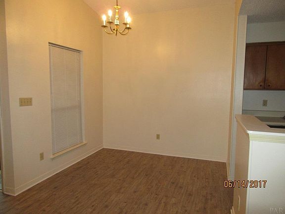 4th image of 8365 Country Walk Dr APT D