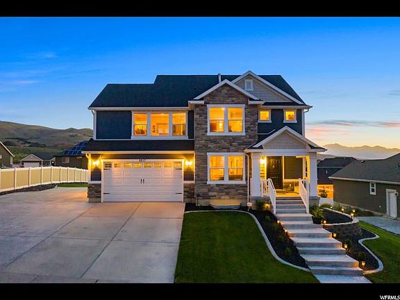 2nd image of 1637 S Landview Dr