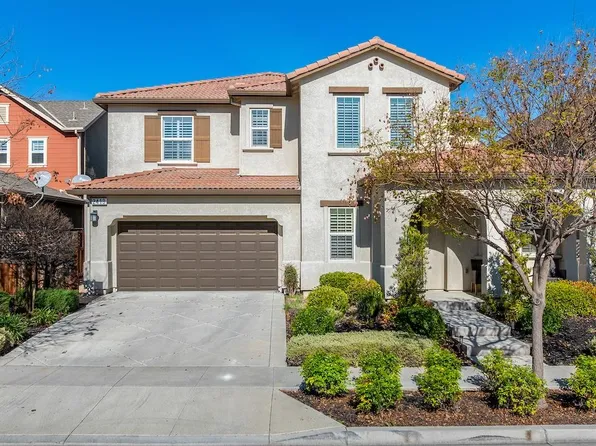 2413 Augusta Ave, Tracy, CA 95377