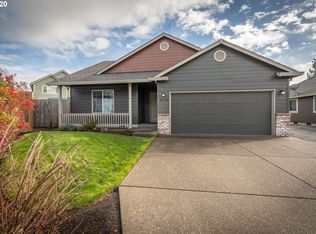 2516 NW Chardonnay Dr, McMinnville, OR 97128