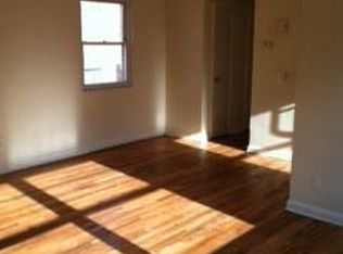 104 Atlantic St SE APT 5, Washington, DC 20032