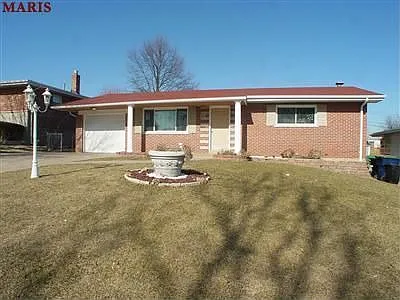 301 Southwark Ln photo 1