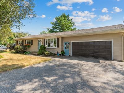 25 School Street, Lewiston, ME, 04240