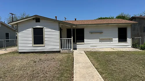 111 Langford Pl Photo 1