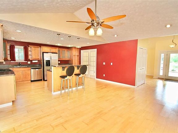 4th image of 7055 Ashlawn Dr