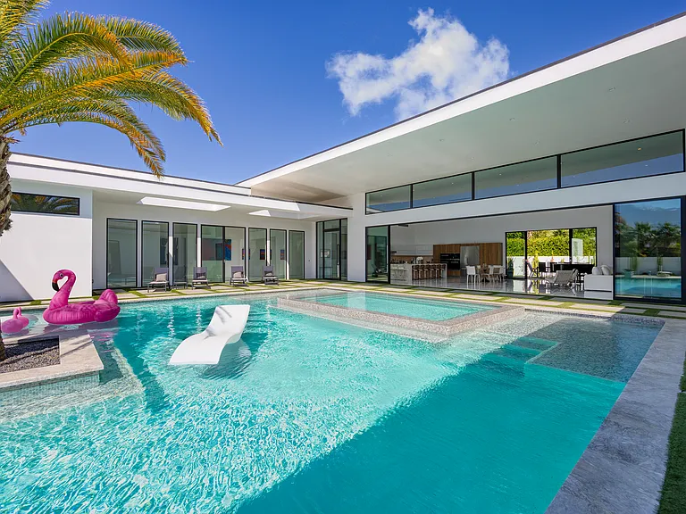 6 Bravo Ct — Photo 2