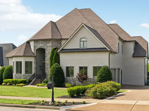 113 Tattnall Ct, Gallatin, TN 37066