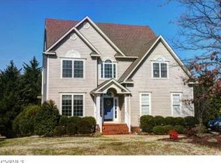 13713 Biggin Pond Ln, Midlothian, VA 23114