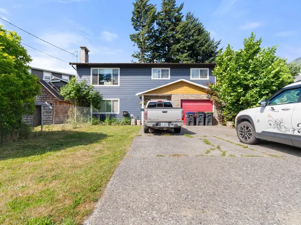 540 5th Ave, Hope, BC V0X 1L0
