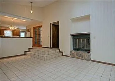3 bed, 1770 sqft, $2,340 — Photo 4