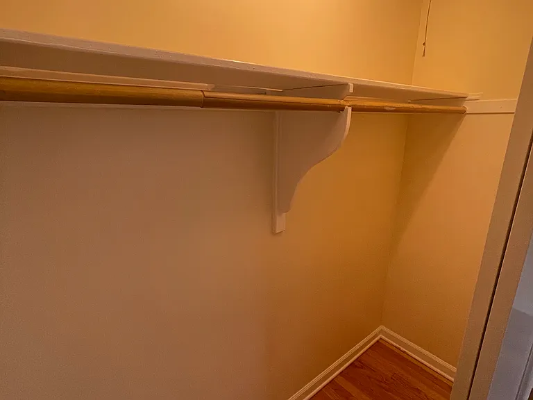 9521 Kildare Ave — Photo 7