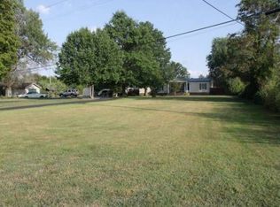 5015 Antioch Rd, Hopkinsville, KY 42240