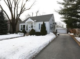 8420 Kraay Ave, Munster, IN 46321