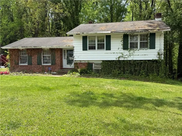 2405 Timberlake Ave, High Point, NC 27265