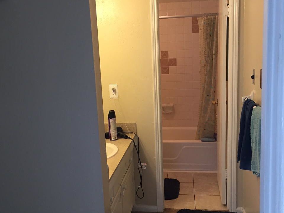 1st image of 5499 Braesvalley Dr APT 498