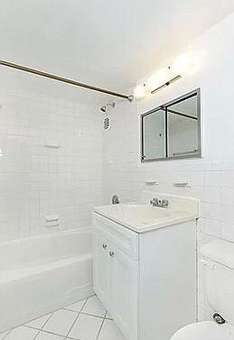 3rd image of 310 E 65th St APT 11F