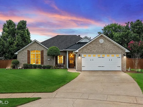 306 Avondale Cir, Bossier City, LA 71112