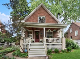 3843 N Kilbourn Ave, Chicago, IL 60641