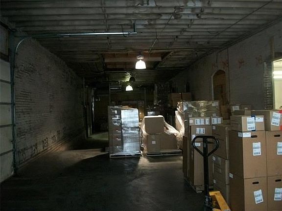 5th image of 520 Mitchell Ave