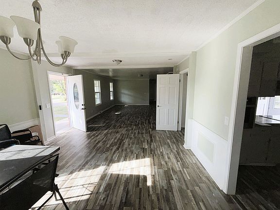 5th image of 309 Kirkpatrick Dr