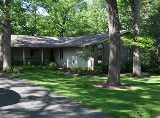 6563 Woodbriar Ln, Greenville, OH 45331