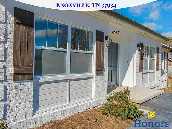 2nd image of 313 E Heritage Dr