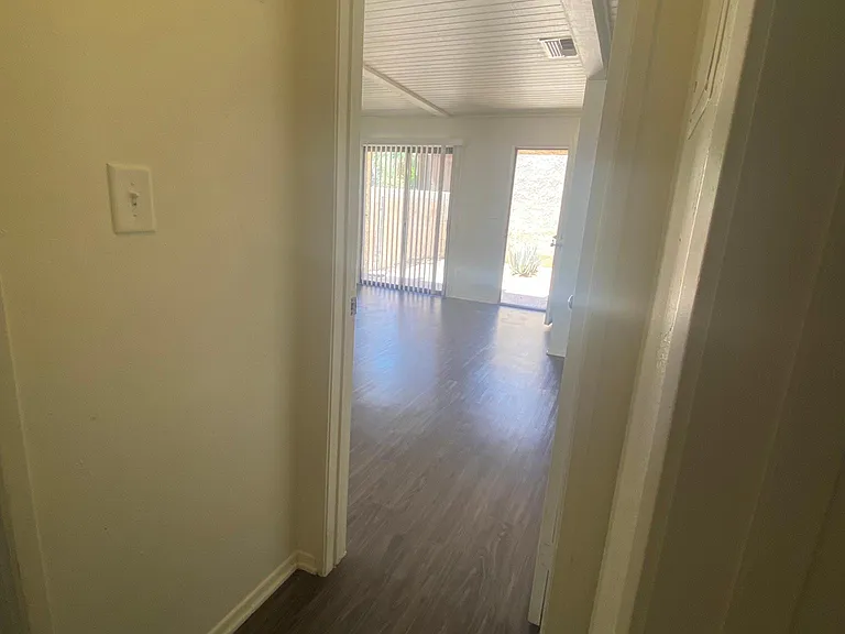955 E Parocela Pl #6 — Photo 9