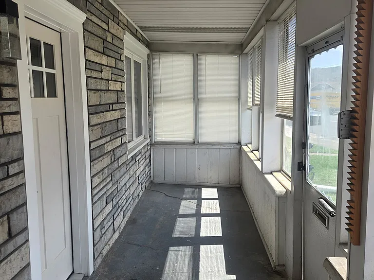 79 Broad St — Photo 6