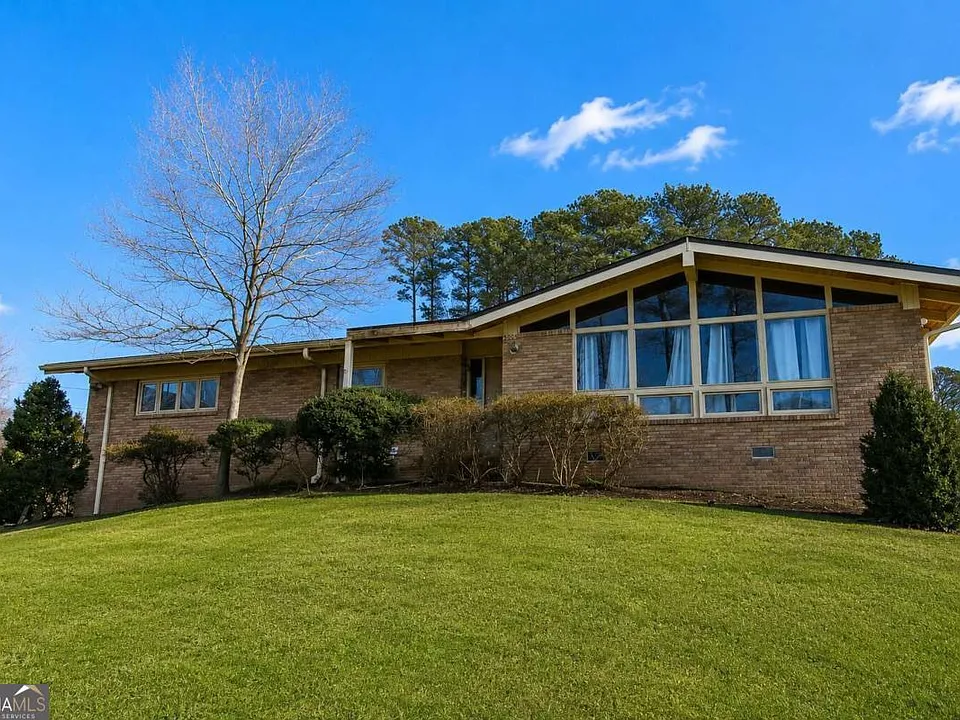 500 Piedmont Rd NE