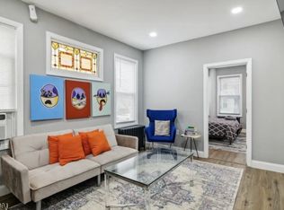 530 Court St, Elizabeth, NJ 07206