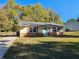 2705 Laguna Ave, Winston Salem, NC 27103