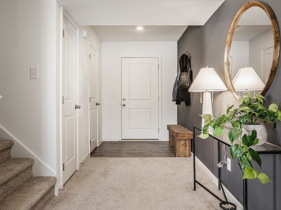 4th image of 4347 Middlemist Way