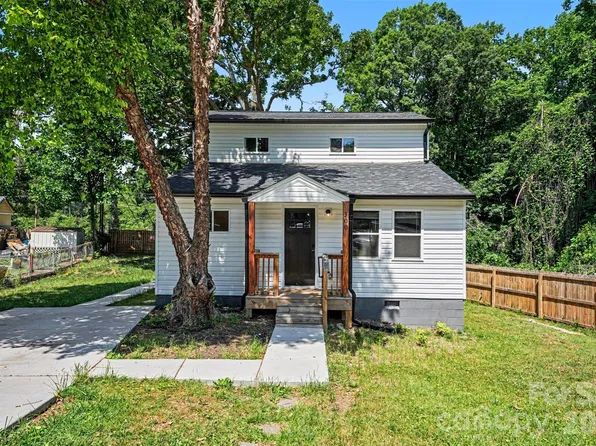 308 Alexander St, Mooresville, NC 28115