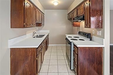 3rd image of 335 Cedar Ave Unit 310