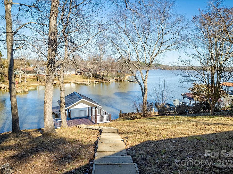 1st image of 4338 Circle Dr