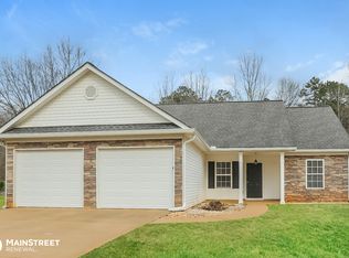 40 Heatherstone Way, Covington, GA 30016