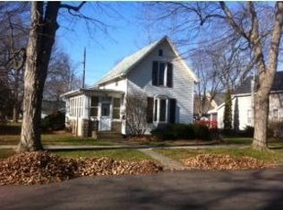 1122 Monroe St, Rochester, IN 46975