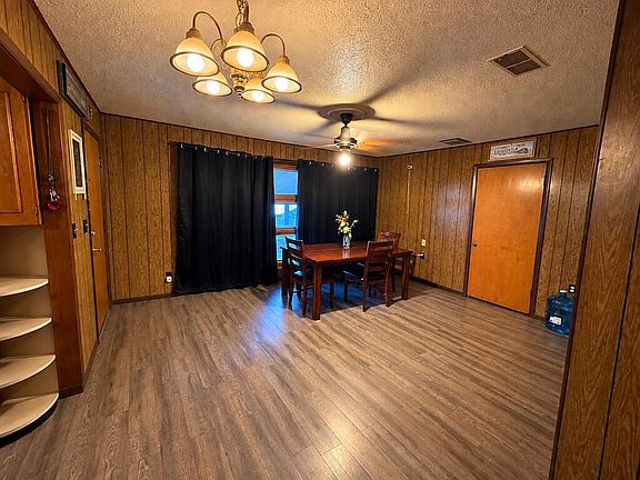 4th image of 1531 Dallas St