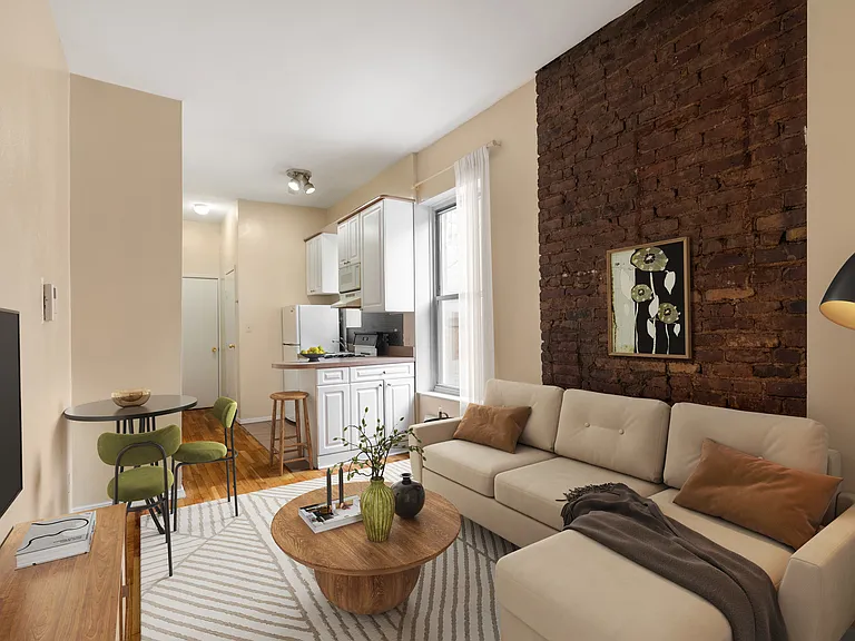 331 E 33rd St #3B — Photo 1