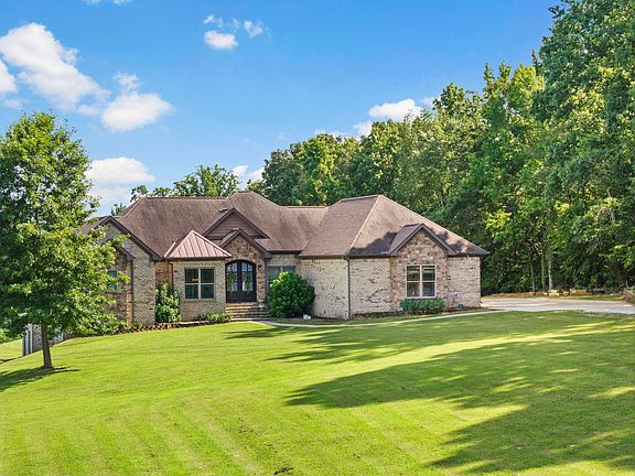 2nd image of 270 County Road 546